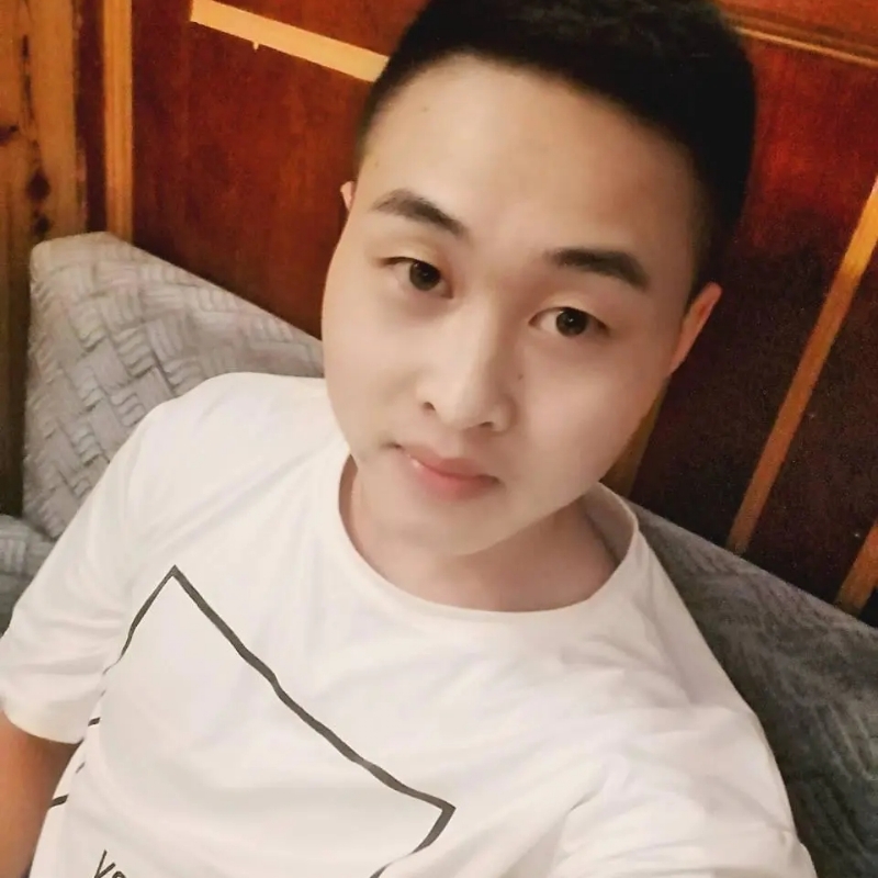 娃娃脸小爸爸的第一张照片--石狮相亲网