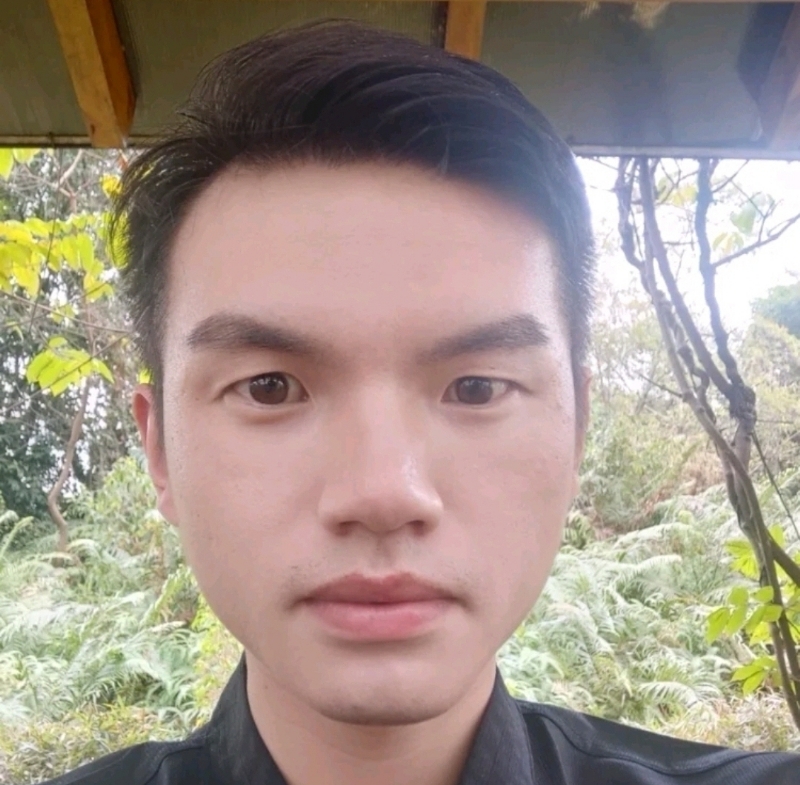 彬彬有礼的第一张照片--石狮相亲网