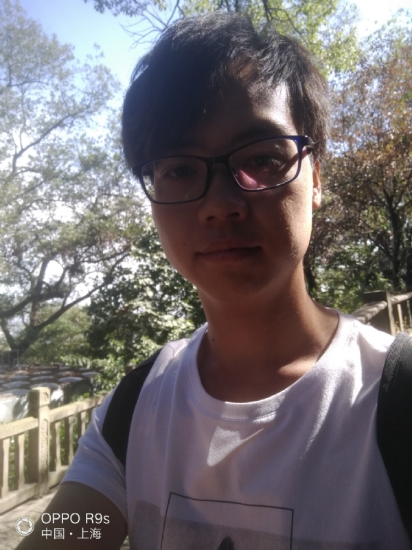 不忘旧年的第一张照片--石狮相亲网