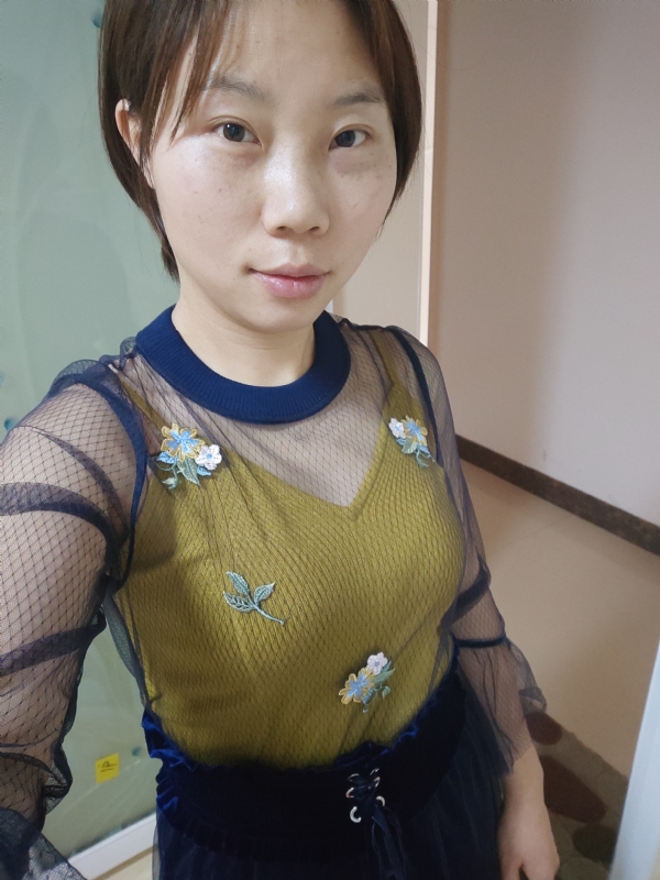 离落的第一张照片--石狮相亲网