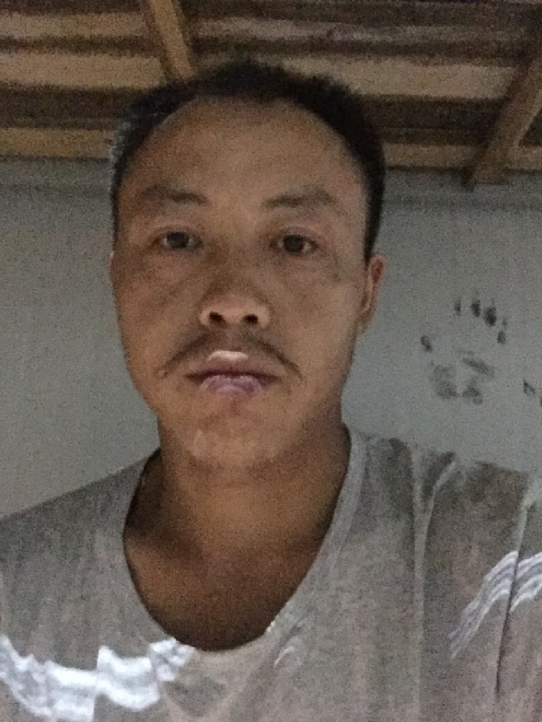 老曹的第二张照片--石狮相亲网