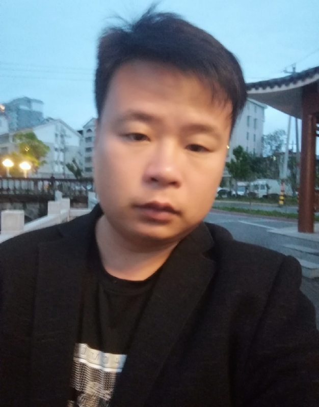 yxf21的第一张照片--石狮相亲网