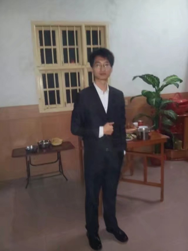 潇湘剑雨的第一张照片--石狮相亲网