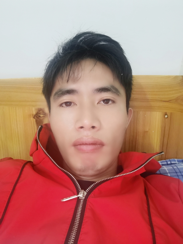 平平淡淡的第一张照片--石狮相亲网