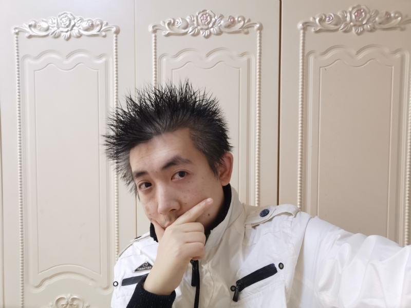 兔子满山跑的第一张照片--石狮相亲网