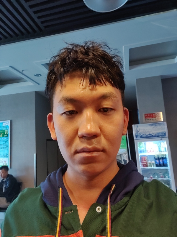 文哈哈的第一张照片--石狮相亲网