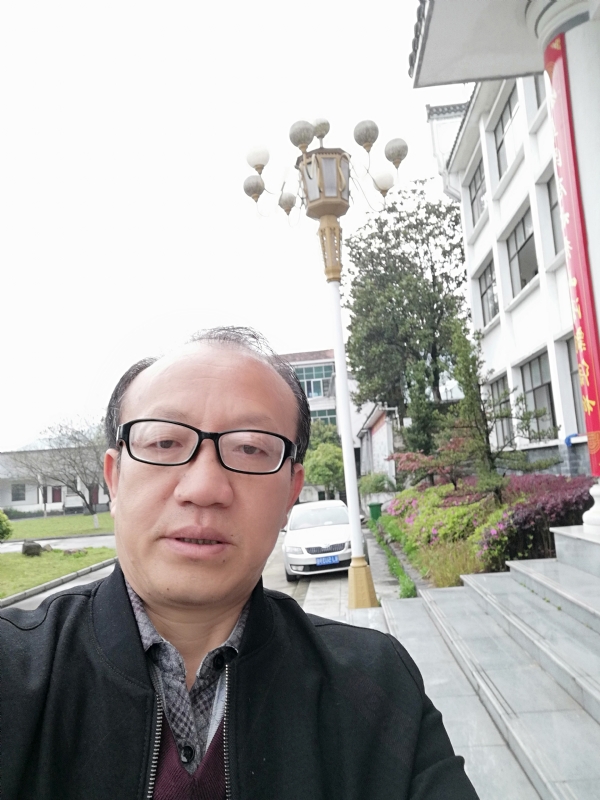玫瑰祥云的第二张照片--石狮相亲网