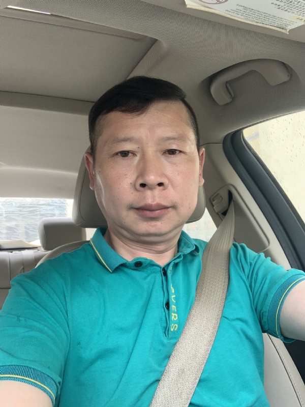 相知风雨中的第一张照片--石狮相亲网