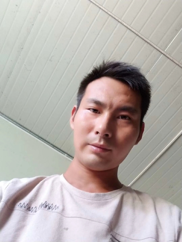 快乐肥宅水的第一张照片--石狮相亲网