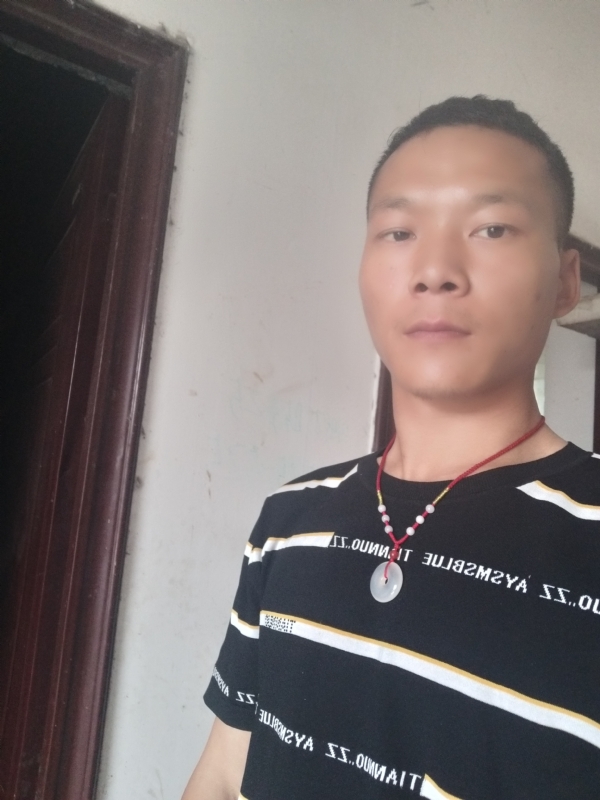 爱，请深爱的第二张照片--石狮相亲网