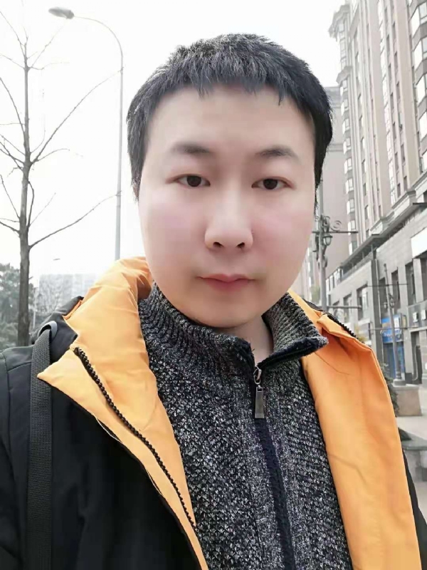 李李的第一张照片--石狮相亲网