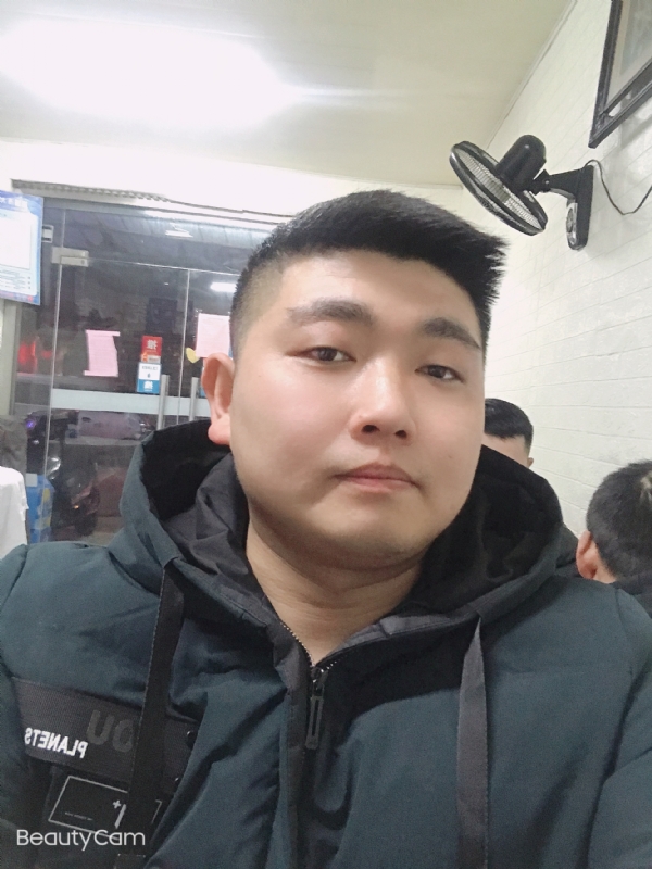 回忆是个小孩的第一张照片--石狮相亲网