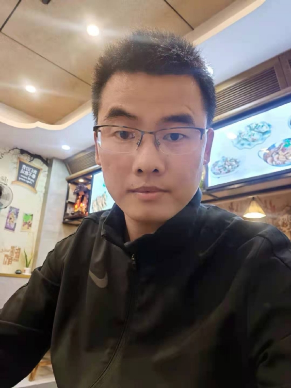 奔向幸福的第一张照片--石狮相亲网