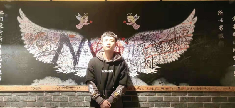 水彩画师的第一张照片--石狮相亲网