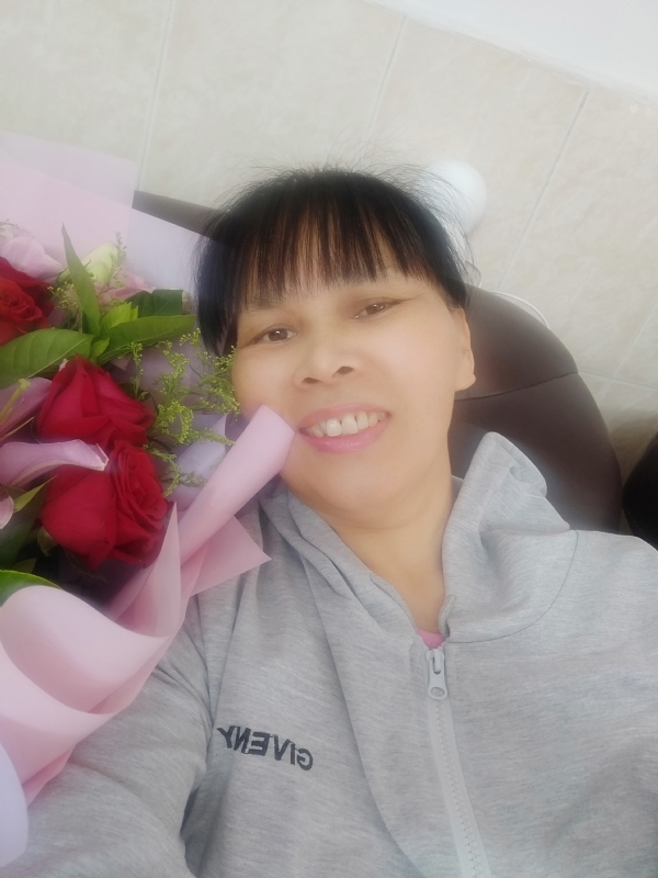 言言的第一张照片--石狮相亲网