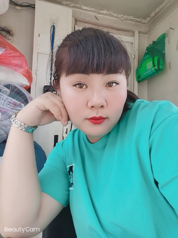 小不点的第一张照片--石狮相亲网