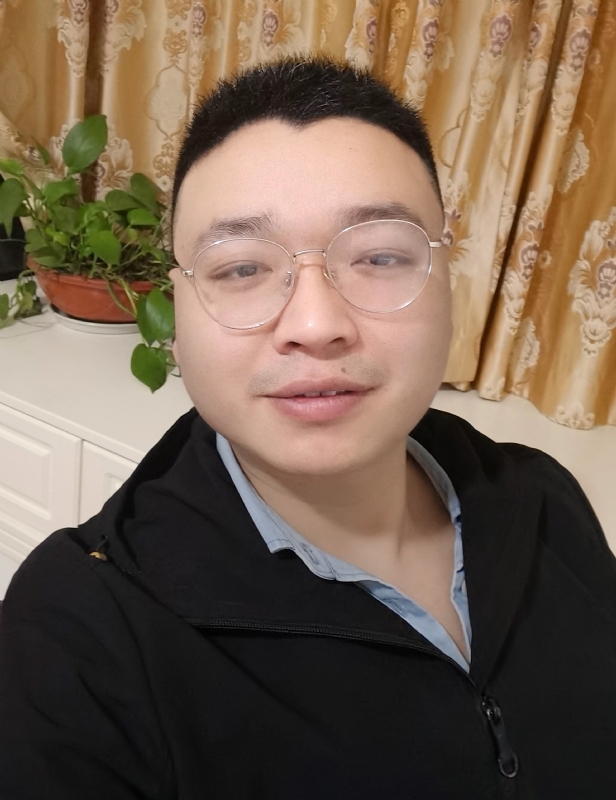 华哥的第二张照片--石狮相亲网