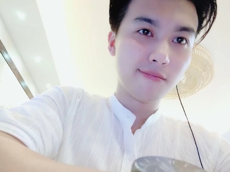 皮特王的第一张照片--石狮相亲网
