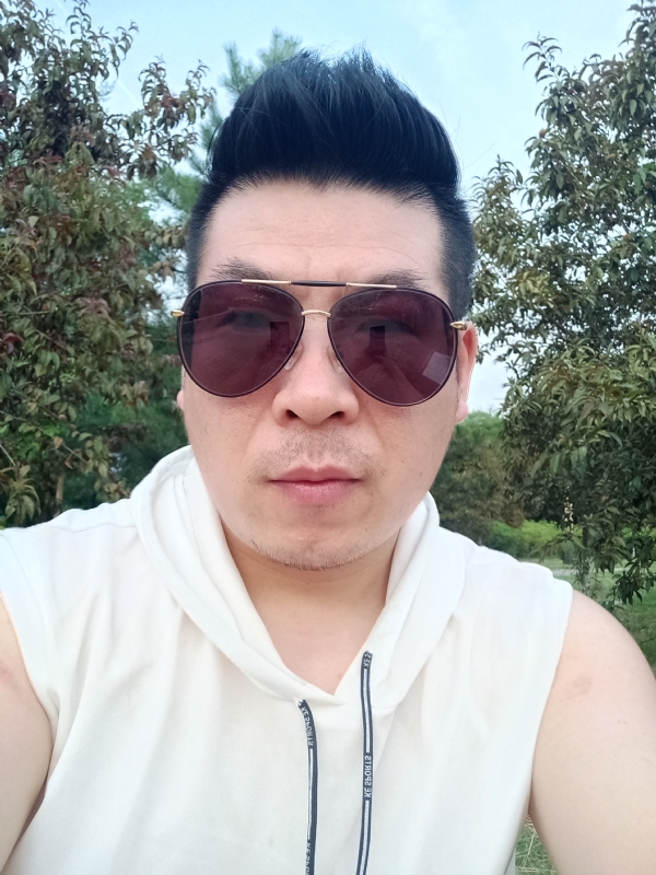 等风来的第二张照片--石狮相亲网