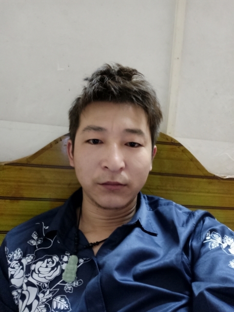 时光的第一张照片--石狮相亲网