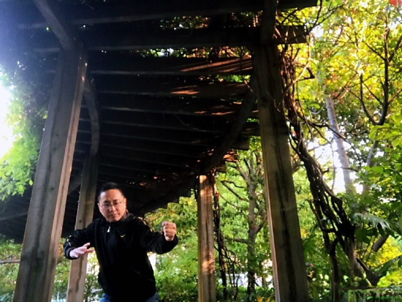 自故深情好受伤的第二张照片--石狮相亲网