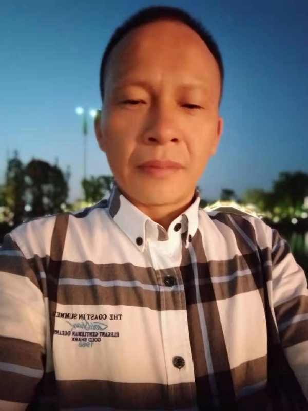 真心觅缘的第四张照片--石狮相亲网