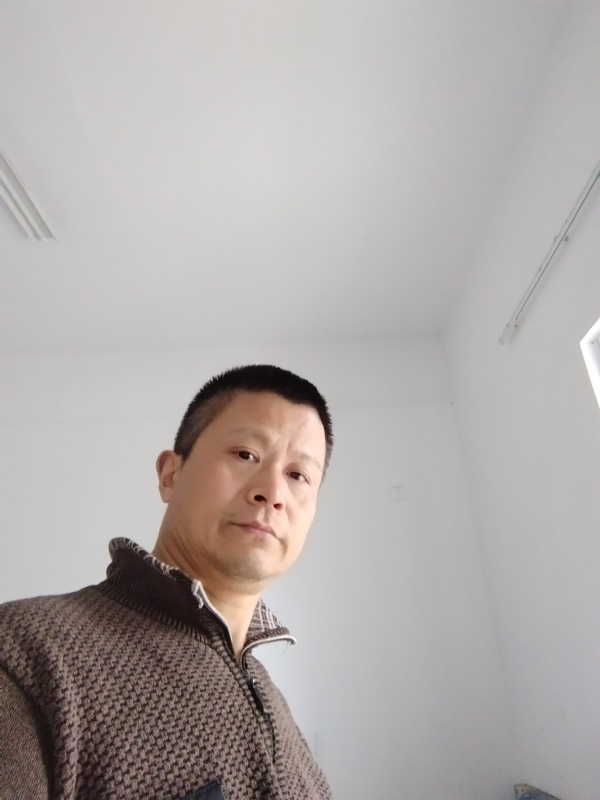 无云的第一张照片--石狮相亲网