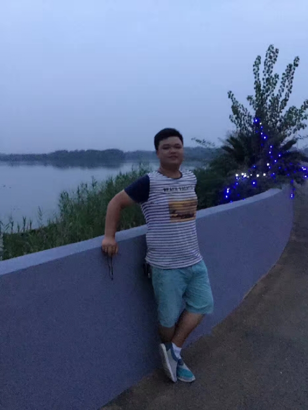RLC的第一张照片--石狮相亲网