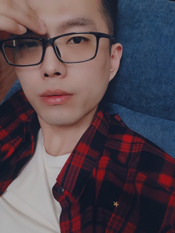 至尊宝的第五张照片--石狮相亲网