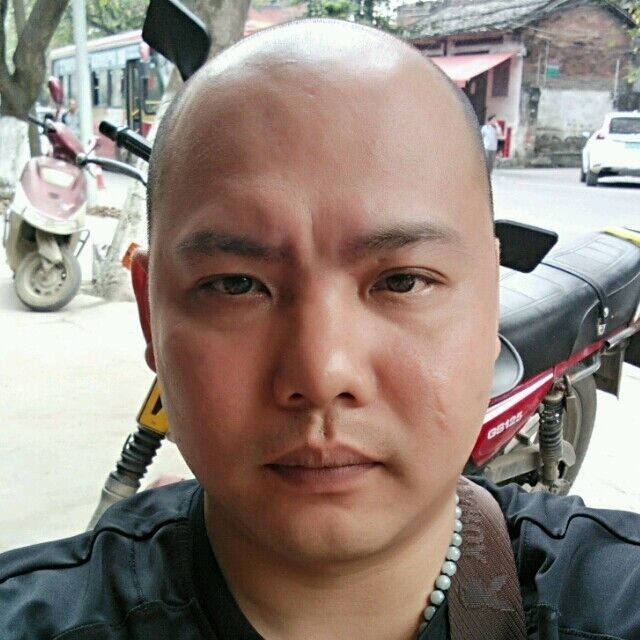 开心就好的第二张照片--石狮相亲网