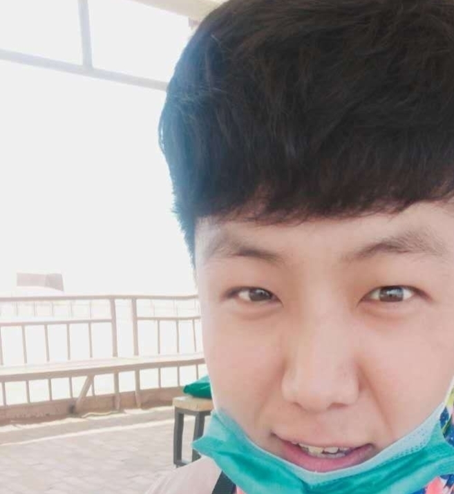 回族小伙的第一张照片--石狮相亲网