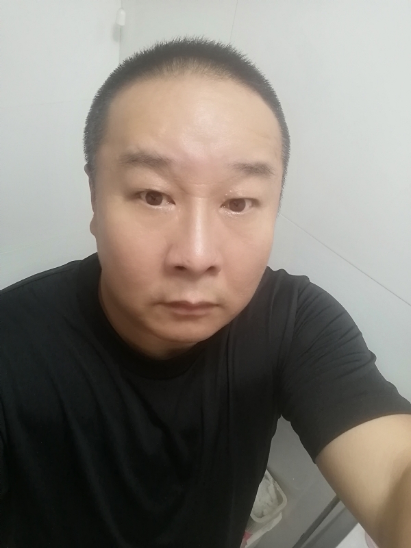 一束光的第一张照片--石狮相亲网