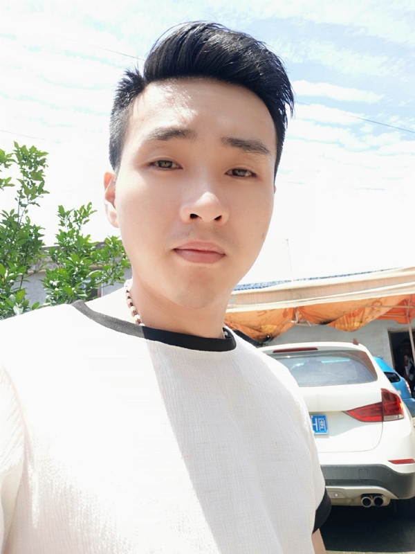 人间烟火的第一张照片--石狮相亲网