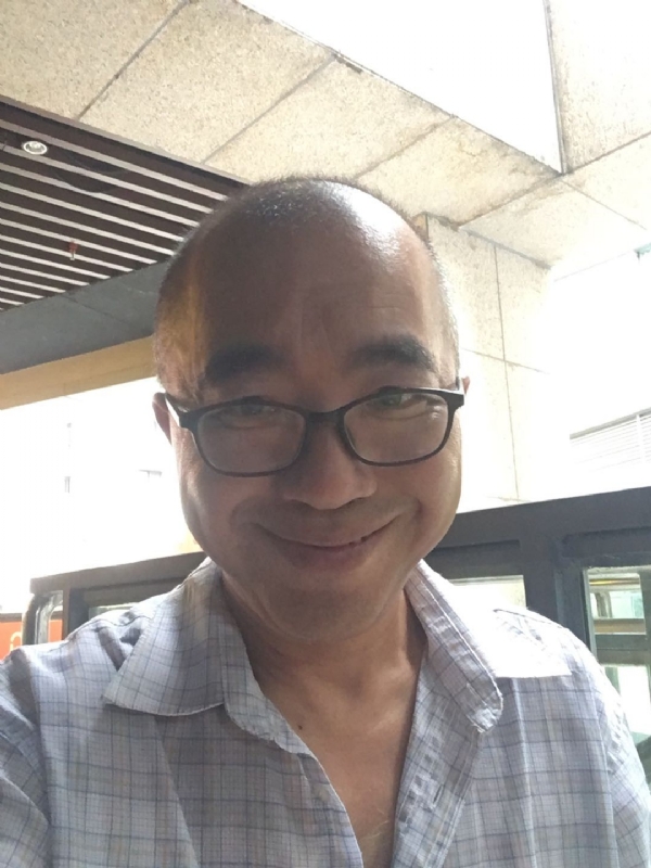 江湖的第一张照片--石狮相亲网