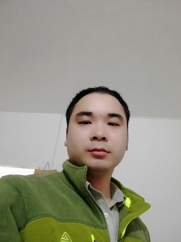 王群松的第一张照片--石狮相亲网