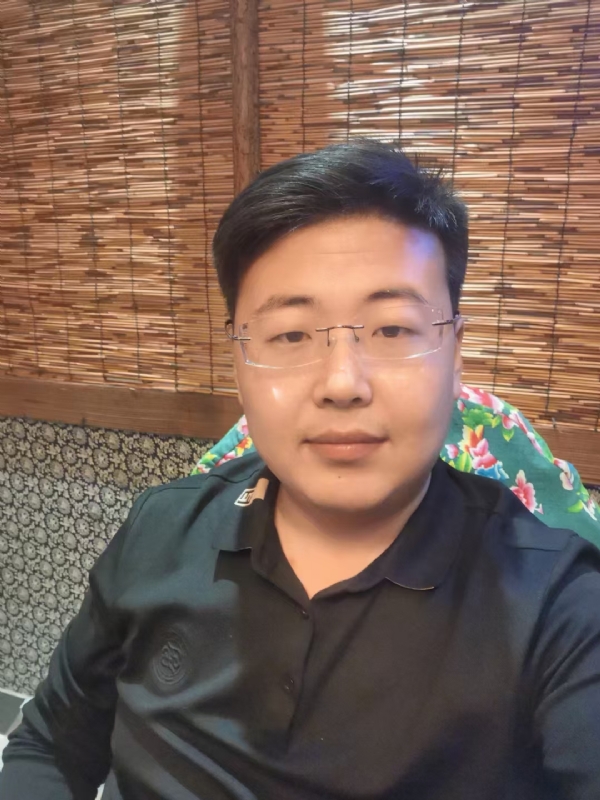 刘先生的第一张照片--石狮相亲网