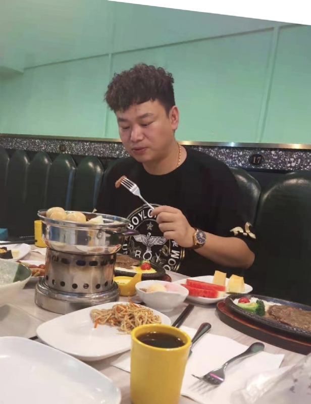杰的第一张照片--石狮相亲网