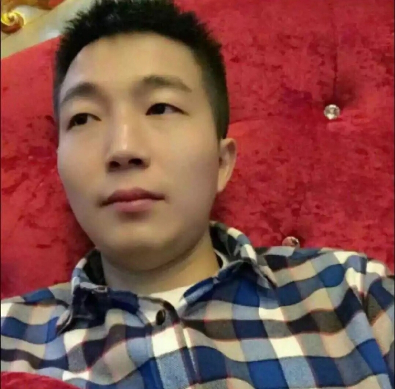 崩塌的信仰的第一张照片--石狮相亲网