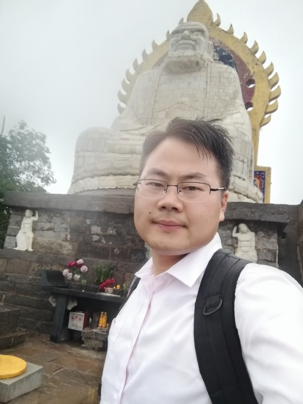 江洋党总顾问的第一张照片--石狮相亲网