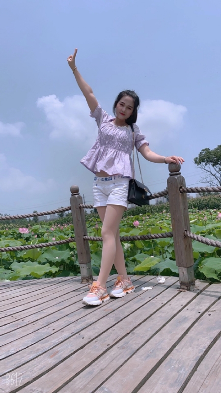 秋水伊人的第一张照片--石狮相亲网
