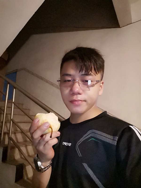 路过的第三张照片--石狮相亲网