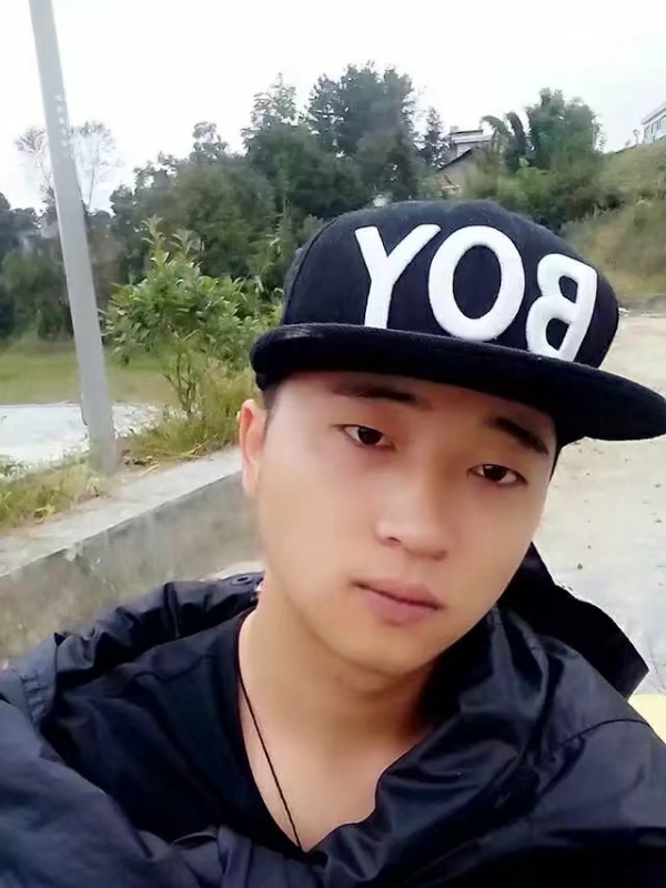 南来北往的第一张照片--石狮相亲网