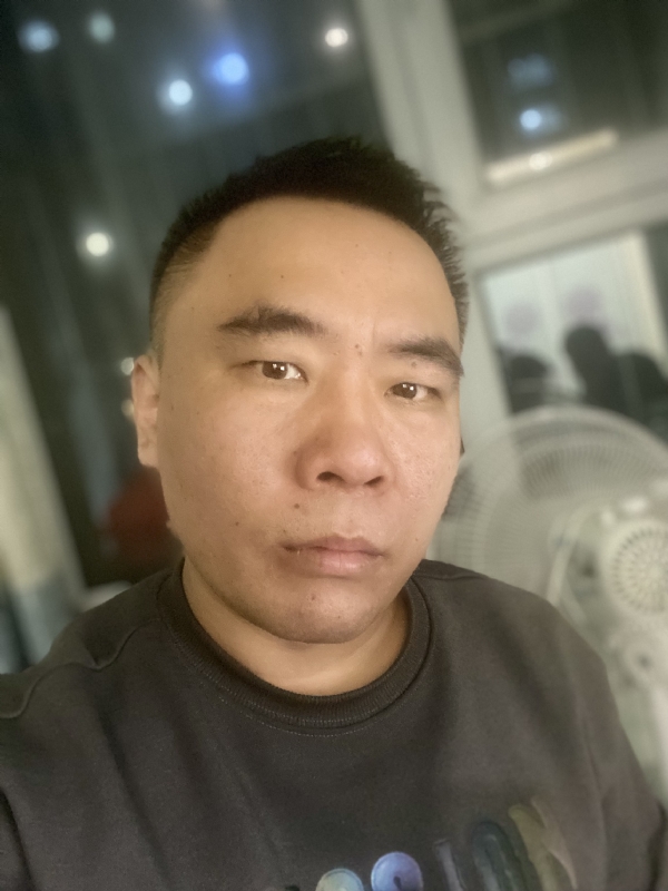 云的第四张照片--石狮相亲网