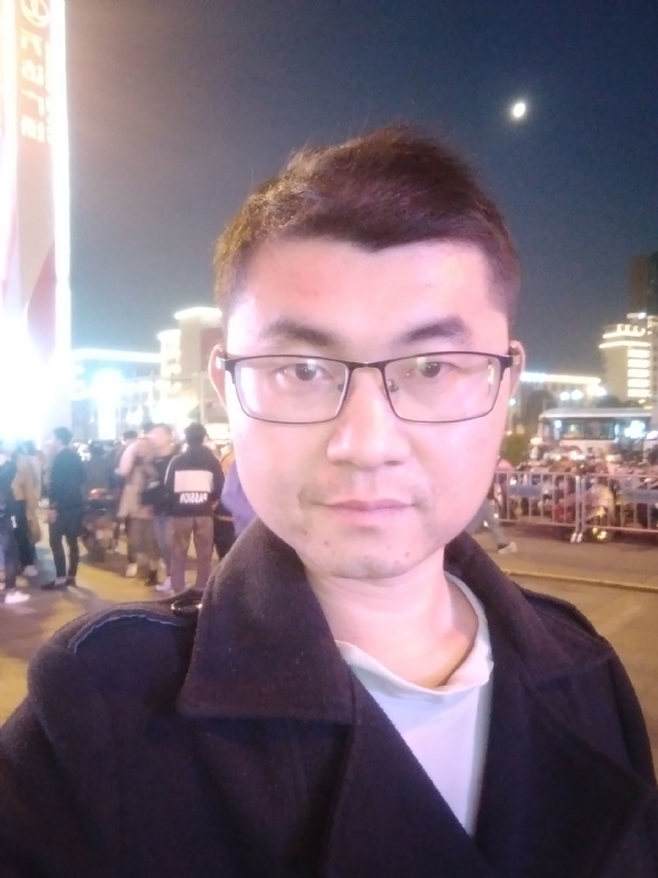 期待的第一张照片--石狮相亲网