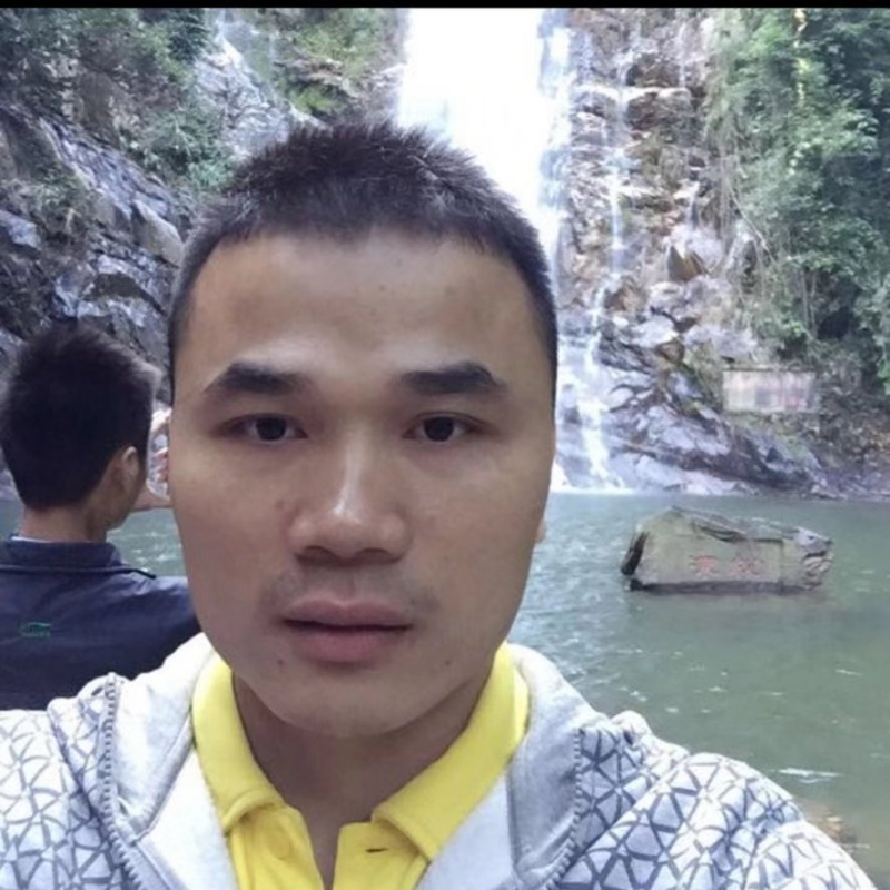 老梁的第一张照片--石狮相亲网