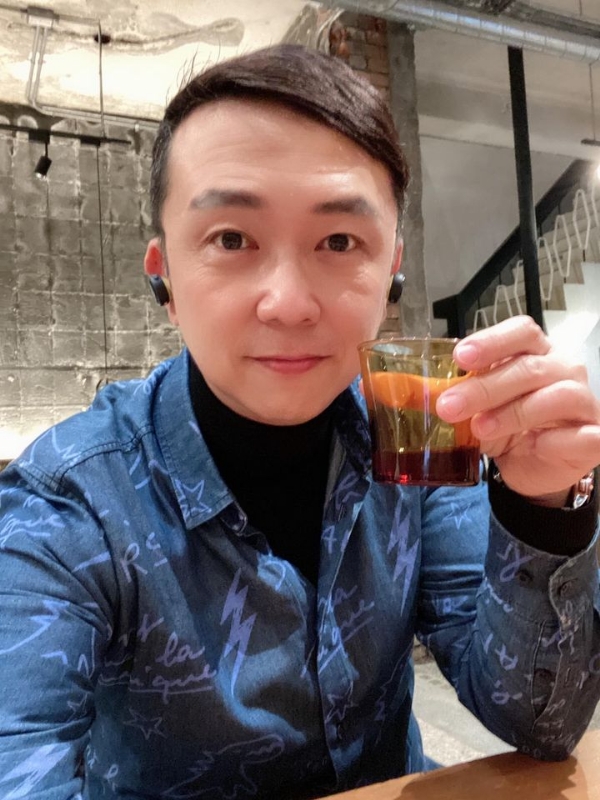 陈道明的第二张照片--石狮相亲网