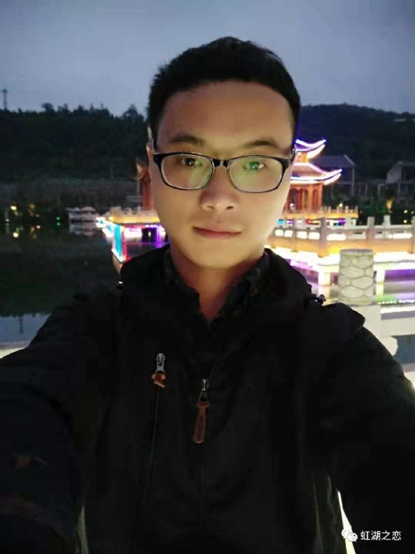 李逍遥的第一张照片--石狮相亲网