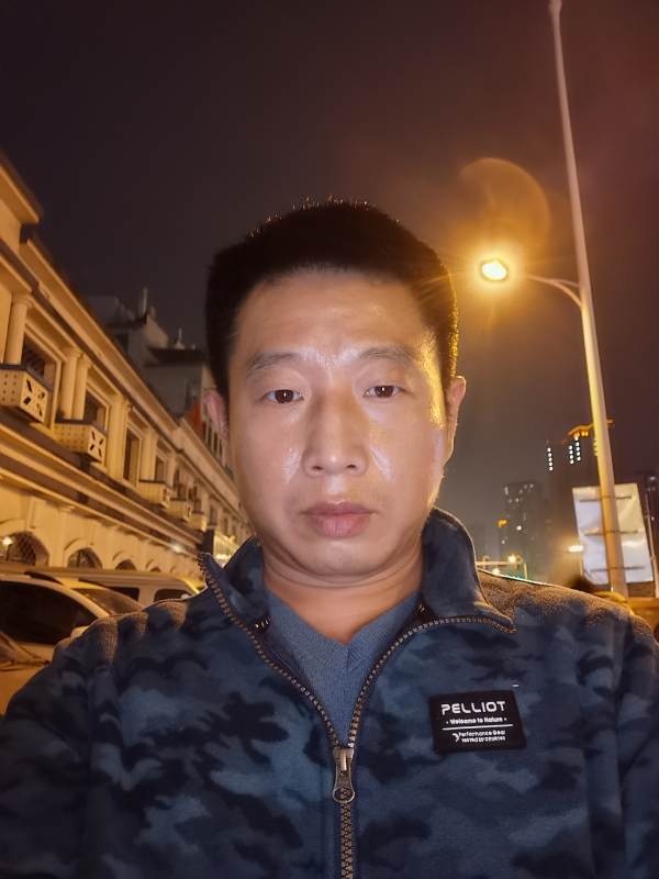 偷偷说的第一张照片--石狮相亲网