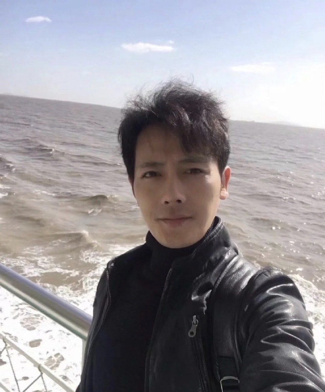 疯狂的小鱼的第一张照片--石狮相亲网