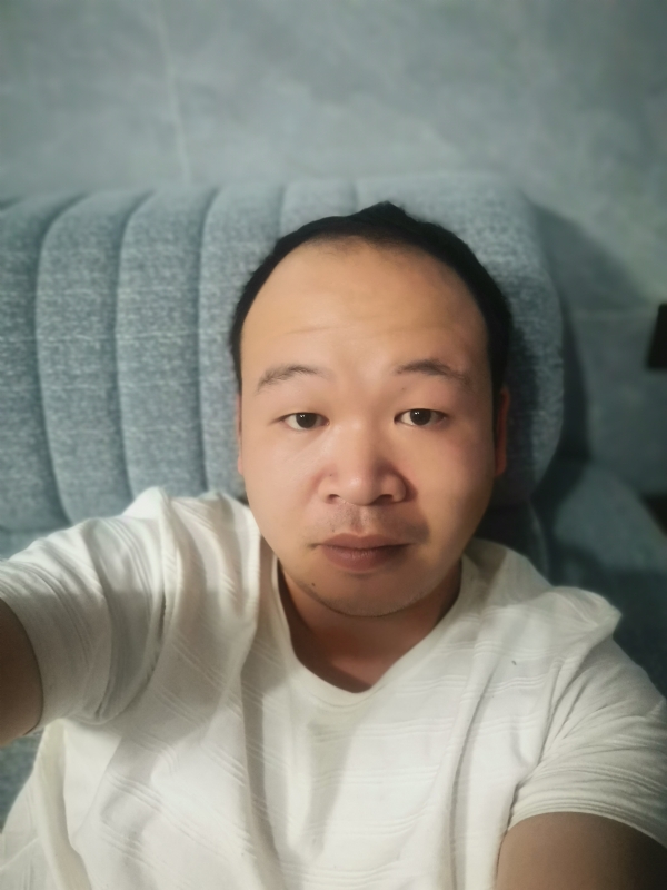 孤独老的第一张照片--石狮相亲网